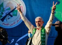 با انتخاب یحیی السنوار راه «شهیدالقدس» ادامه می‌یابد/ از هیچ کمکی به حماس دریغ نمی‌کنیم