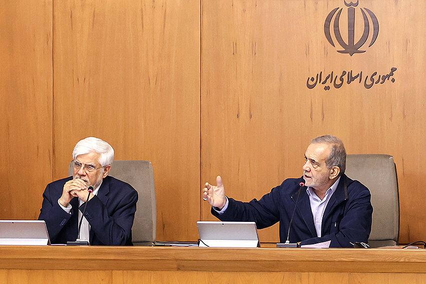 پزشکیان: طرح دولت برای رفع فیلترینگ موجب تقویت حکمرانی در این حوزه است