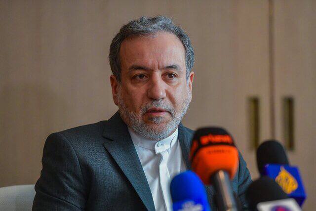 عراقچی: گفتگوهای منطقه‌ای یک گزینه نیست بلکه یک الزام است