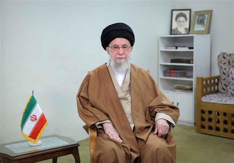 سال ۱۴۰۴، سال «سرمایه گذاری برای تولید»/ آرزوی خیر و صلاح و پیروزی برای امت اسلامی