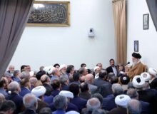 رهبر انقلاب: مسائل کشور را به گفت‌وگوها گره نزنیم