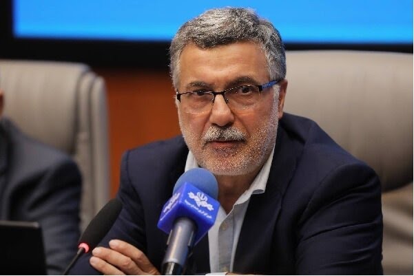 پرداخت مطالبات داروخانه‌ها و شرکت‌های دارویی از صندوق «پیشرفت» تا یک ماه آینده