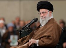 امام خامنه‌ای:وظیفه مهم حوزه زمینه‌سازی تمدن نوین اسلامی است