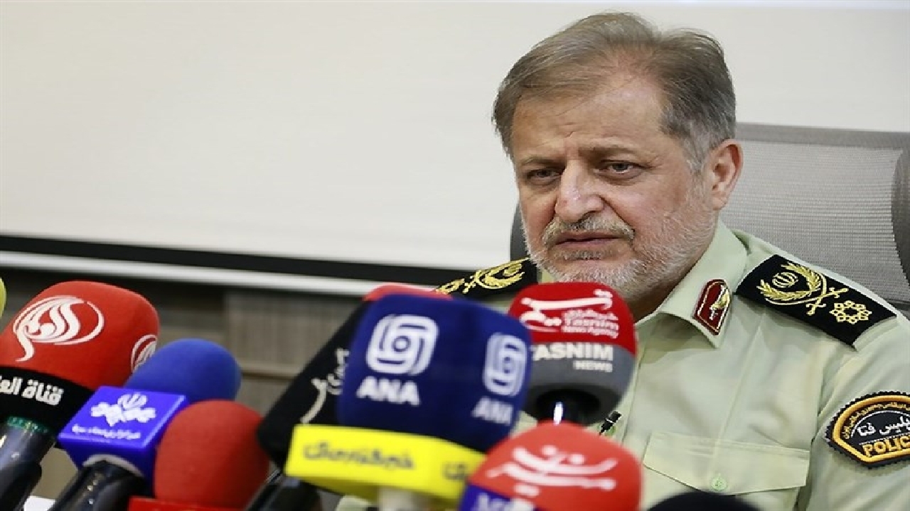 ورود پلیس فتا به تبلیغ عمل تغییر رنگ چشم و آمپول‌های لاغری