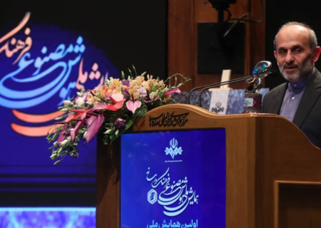 جبلی: هوش مصنوعی باید قدرت پژوهش و دانش‌افزایی را افزایش دهد