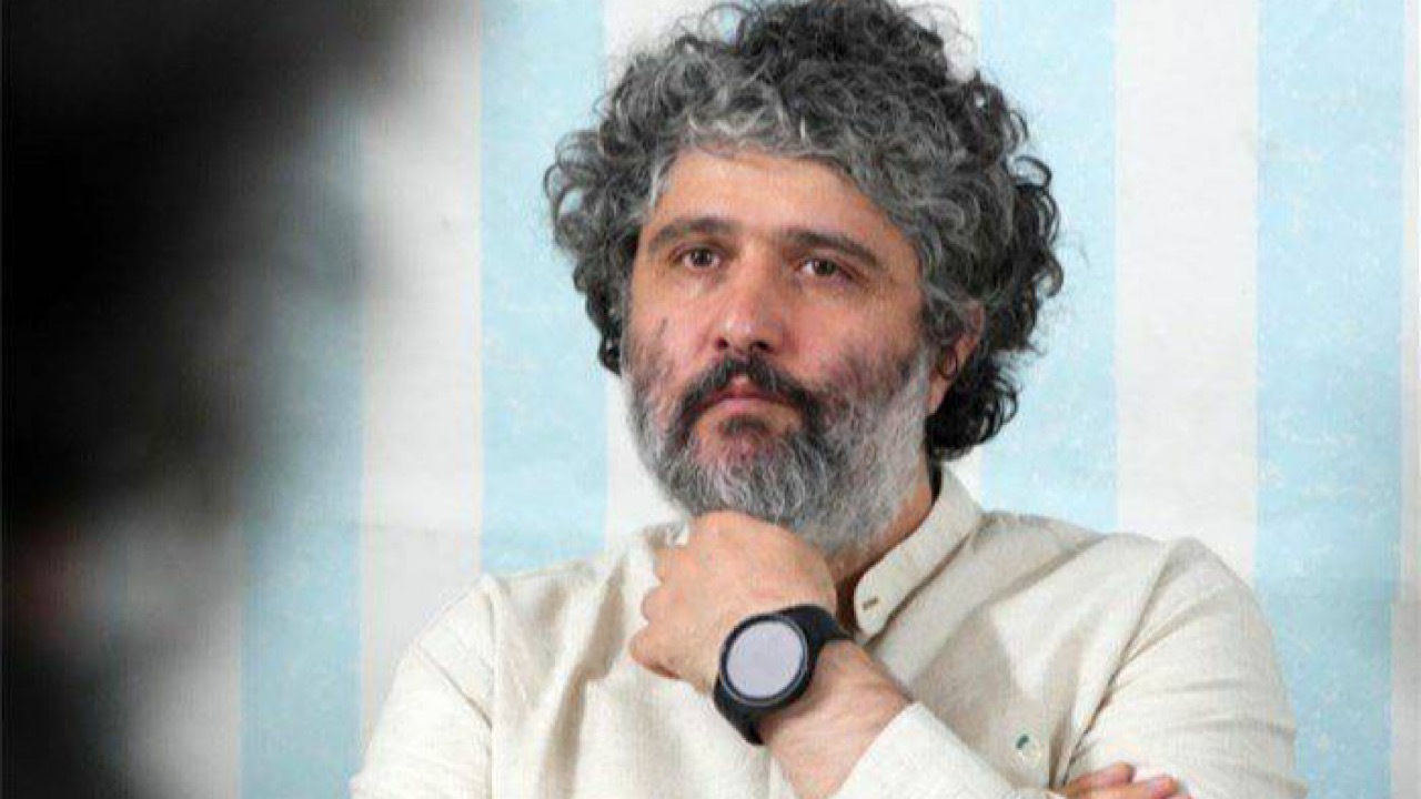 از رضا رشیدپور تا فرزاد حسنی؛ معاون سیما از برنامه‌سازی در دوران جنگ می‌گوید