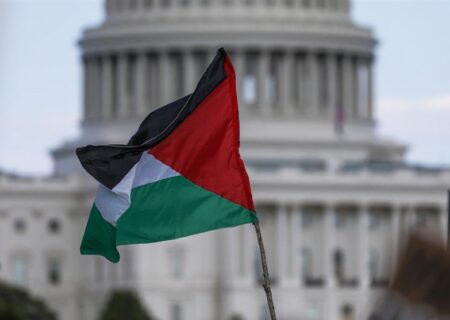 اعتراض تاریخی در قلب رسانه آمریکا: 300 نویسنده نیویورک تایمز را تحریم کردند