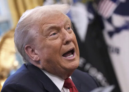 ترامپ مدعی محبوبیت بالا؛ نظرسنجی‌ها برخلاف ادعای رئیس‌جمهور آمریکا