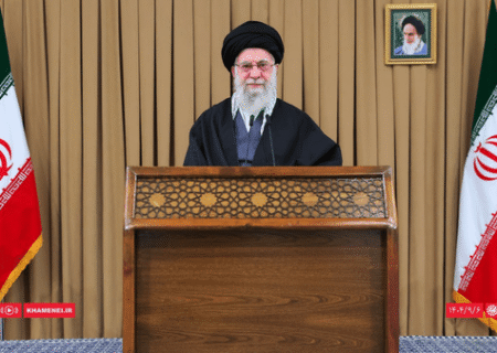 رهبر انقلاب: در برابر دشمن همه با هم باشید، همانند جنگ 12روزه