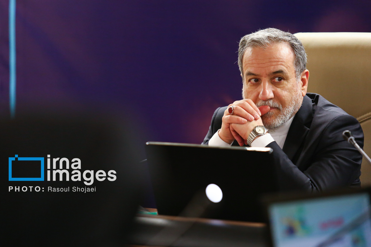 عراقچی: عملیات پیشدستانه در دستور کار ایران قرار ندارد