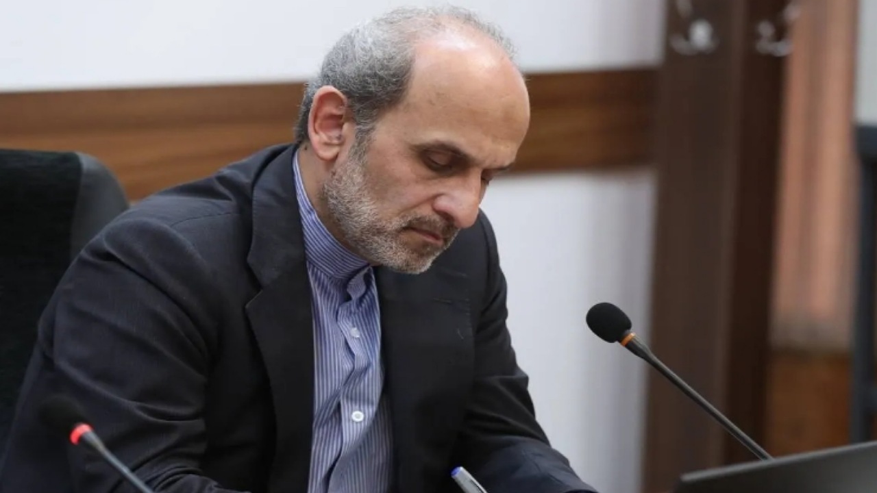 عزل مدیرشبکه افق و توقف برنامه «خط‌خطی»