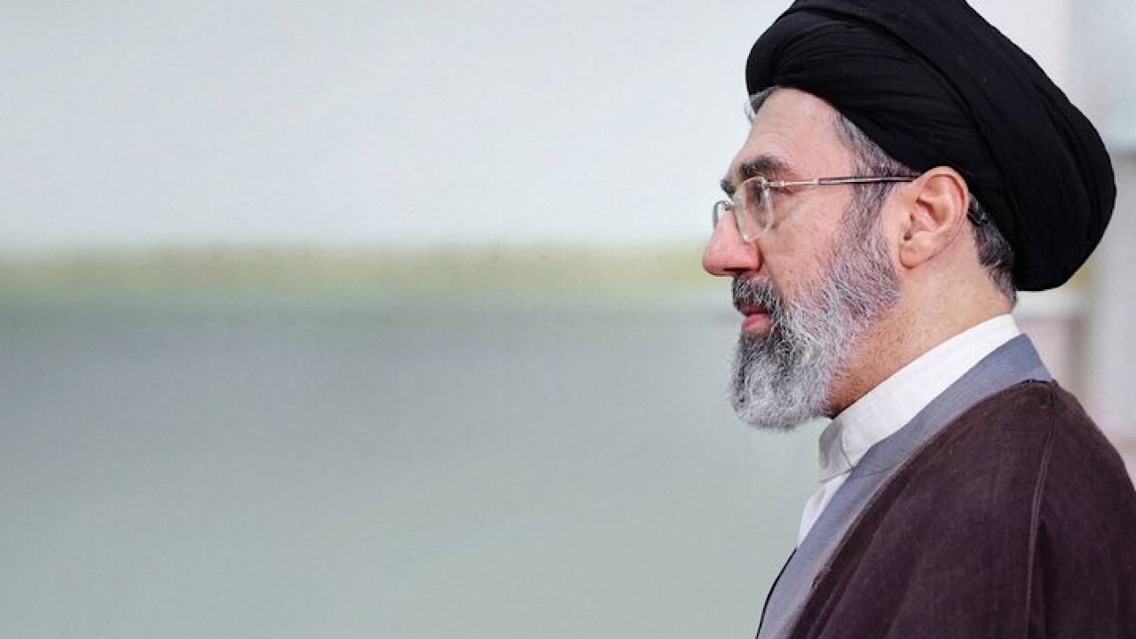 قدردانی رهبر معظم انقلاب از مرجعیت و مردم عراق