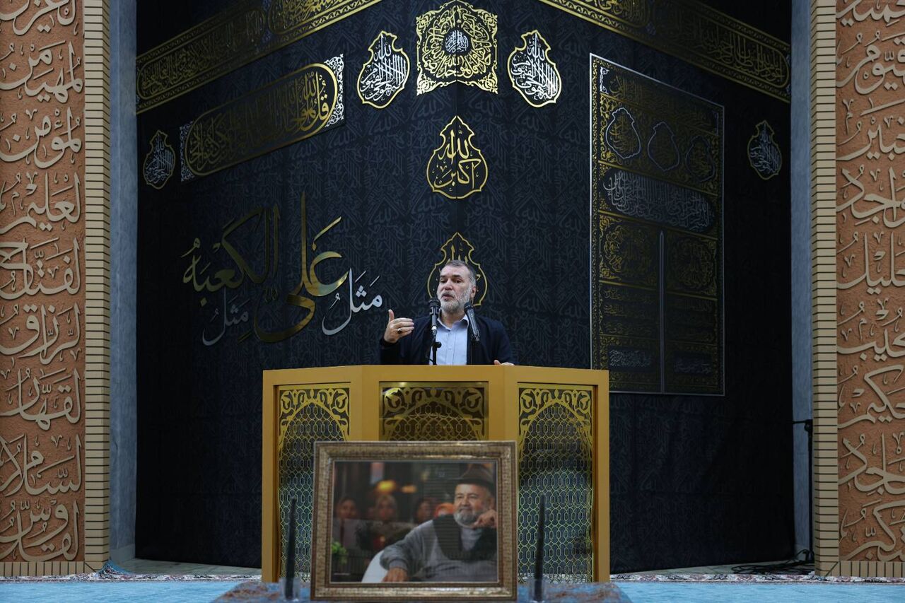 دهنمکی: اکبر عبدی فراموش نمیشود/ غفوریان: همواره به من مشورت میداد