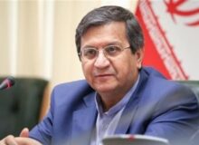 همتی: بانک مرکزی بهموقع و با قدرت در بازار ارز مداخله می کند