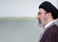 رهبر معظم انقلاب خطاب به محصلان: همواره پاسدار هویت ملی و پرچم نظام اسلامی باشید