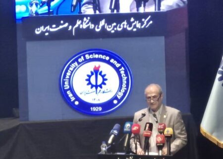 هدف جذب ۳۲۰ هزار دانشجوی خارجی نباید به افت کیفیت آموزشی منجر شود