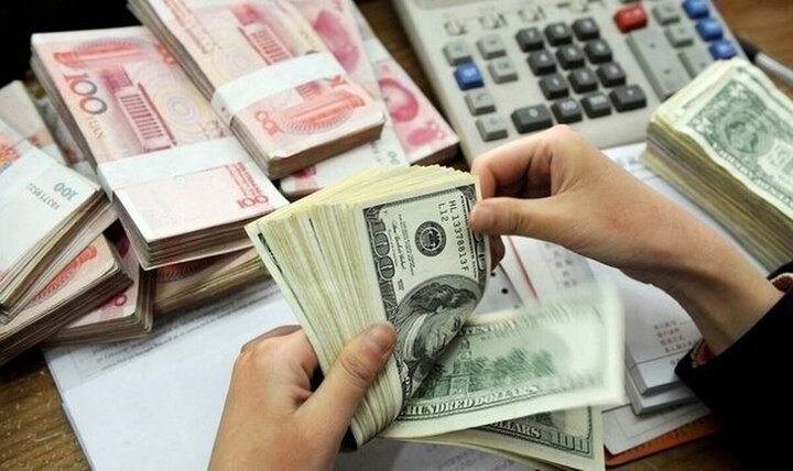 ذخایر اسکناس ارز به استاندارد رسید/ توقف خرید از صادرکنندگان