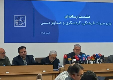 صالحیامیری: گردشگری زمینی با همسایگان فعال میشود